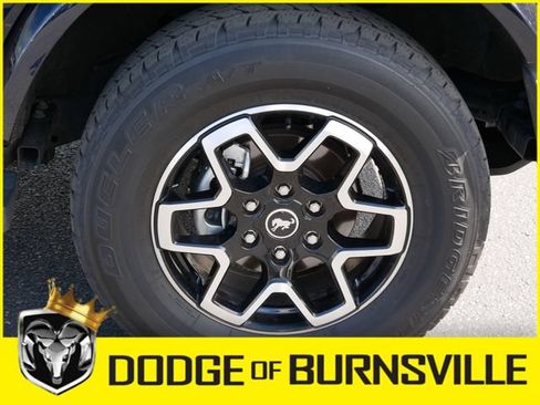 Used 2021 Ford Bronco Outer Banks AWD/4WD image 13