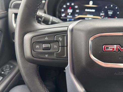 Used 2023 GMC Yukon SLT w/ Max Trailering Package image 16