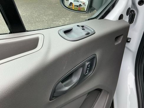 New 2026 Ford Transit 250 148 Medium Roof Extended AWD image 14