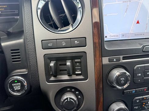 Used 2017 Ford Expedition Platinum AWD/4WD image 27