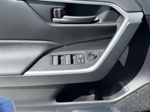 New 2025 Toyota RAV4 LE image 18