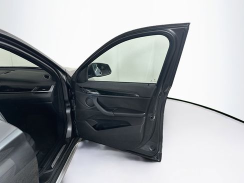 Used 2016 BMW X1 xDrive28i image 33