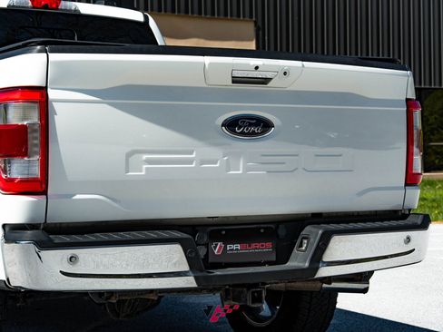 Used 2021 Ford F150 Lariat w/ Max Trailer Tow Package image 36