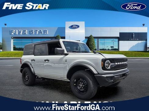 New 2026 Ford Bronco Big Bend AWD/4WD image 1