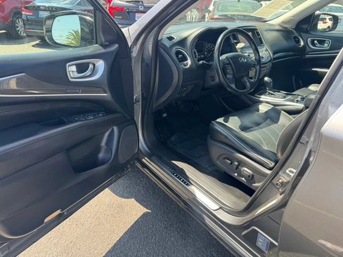 Used 2019 INFINITI QX60 Luxe w/ Essential Package FWD image 20