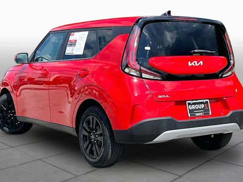 Used 2023 Kia Soul LX FWD image 12