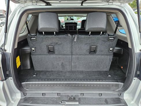 Used 2015 Toyota 4Runner Limited image 20