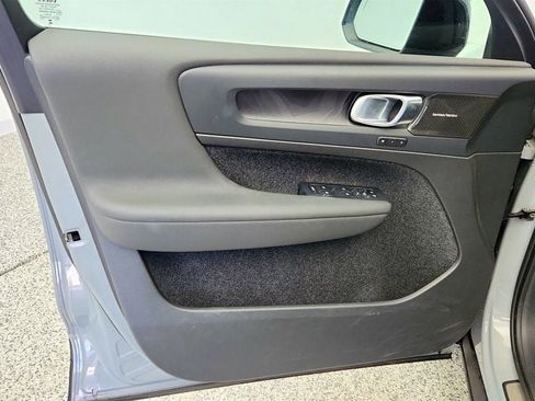 Used 2024 Volvo C40 P8 Recharge Ultimate w/ Protection Package Premier image 10