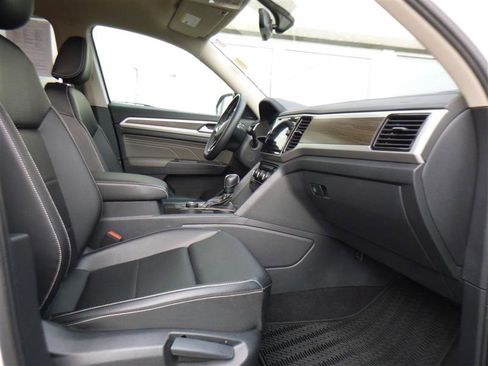 Used 2022 Volkswagen Atlas SE image 10