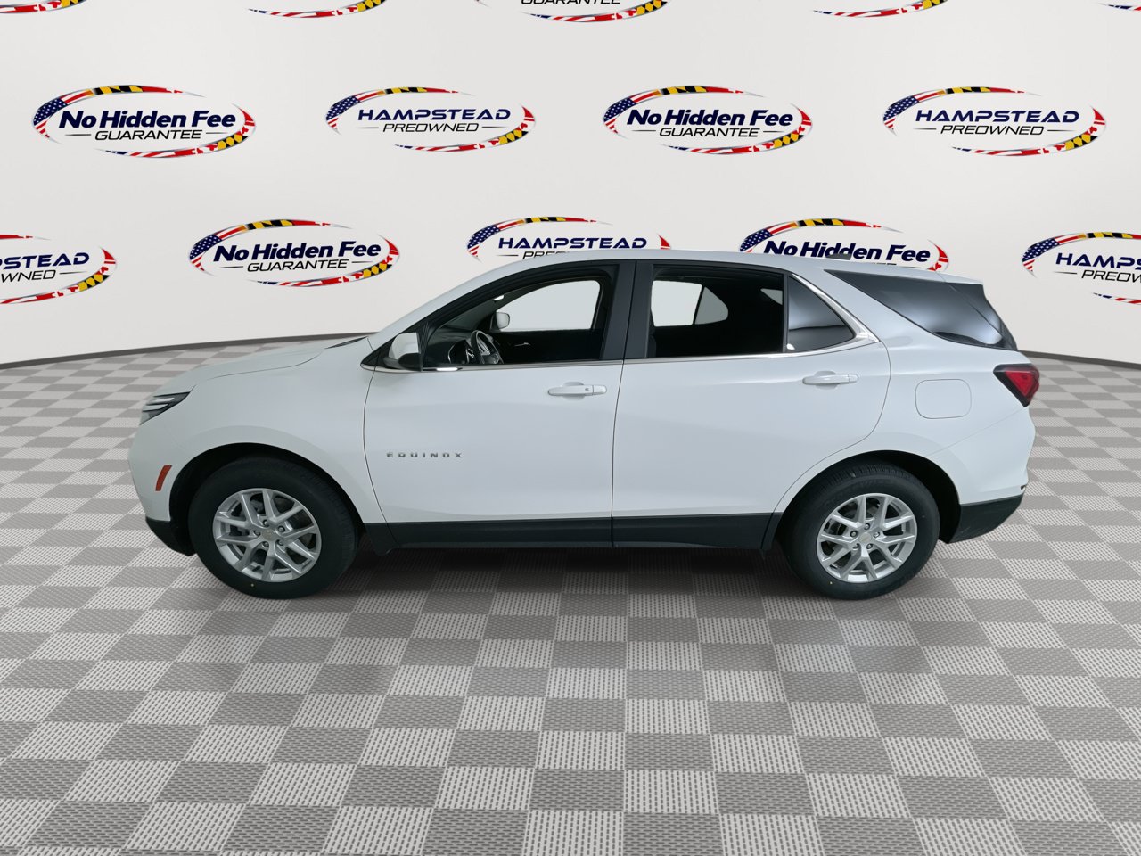 Used 2022 Chevrolet Equinox LT w/ Driver Convenience Package AWD/4WD image 6