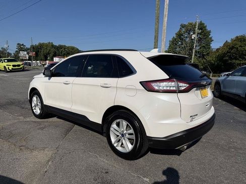 Used 2018 Ford Edge SEL w/ Equipment Group 201A FWD image 10