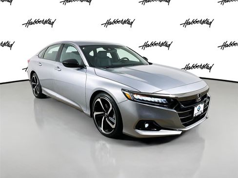 Used 2022 Honda Accord Sport image 3