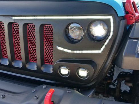 Used 2020 Jeep Wrangler Unlimited Rubicon AWD/4WD image 45