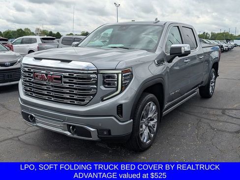 Used 2025 GMC Sierra 1500 Denali w/ Denali Reserve Package AWD/4WD image 4