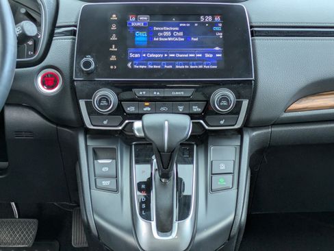 Used 2022 Honda CR-V Touring image 17