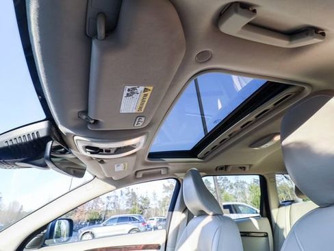 Used 2016 Volvo XC70 T5 Platinum image 33