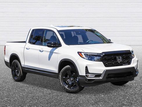 New 2026 Honda Ridgeline Black Edition image 5