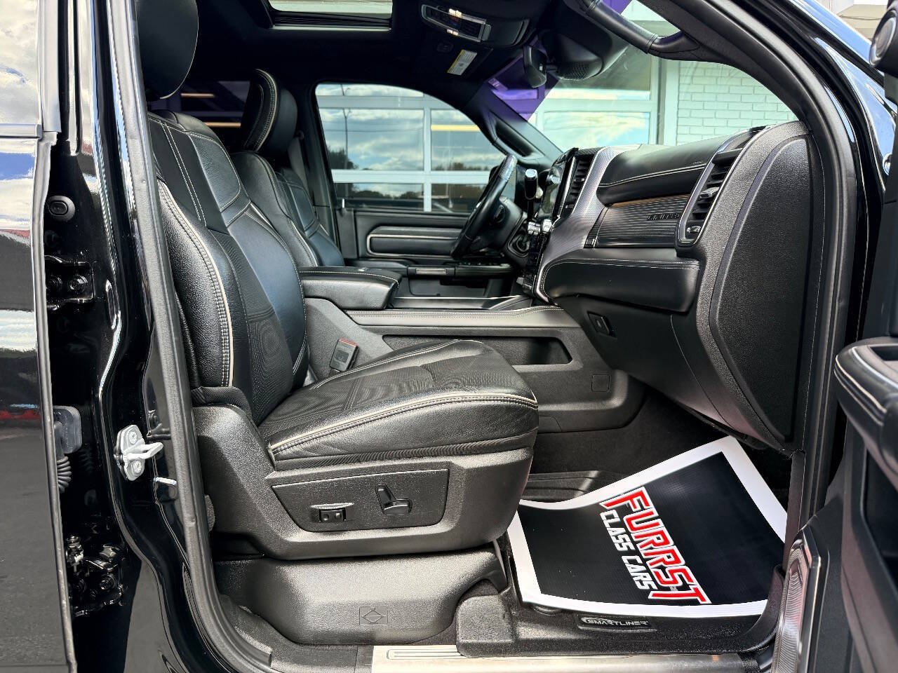 Used 2020 RAM 2500 Limited AWD/4WD image 42