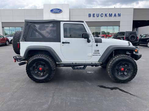 Used 2013 Jeep Wrangler Sport AWD/4WD image 7