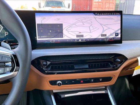 Used 2025 BMW 430i xDrive Coupe w/ M Sport Package image 6