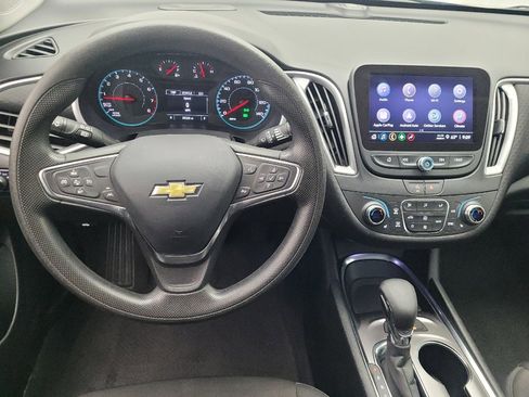 Used 2024 Chevrolet Malibu LT image 22