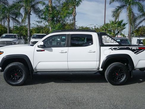 Used 2021 Toyota Tacoma TRD Pro AWD/4WD image 5