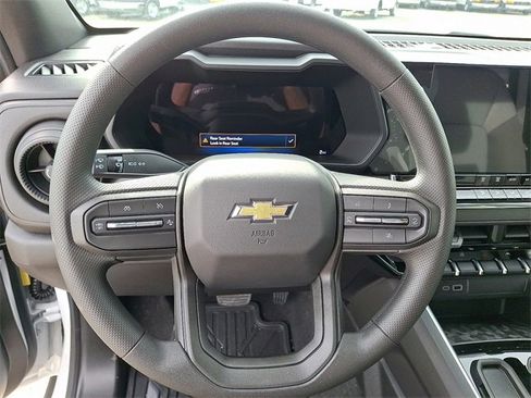 New 2026 Chevrolet Colorado W/T image 8