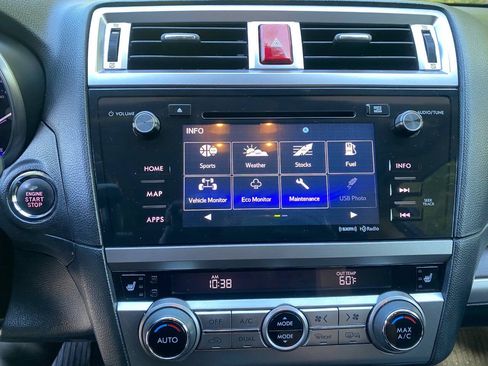 Used 2017 Subaru Outback 2.5i Limited AWD/4WD image 36