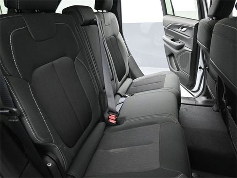 New 2025 Jeep Grand Cherokee Laredo image 22