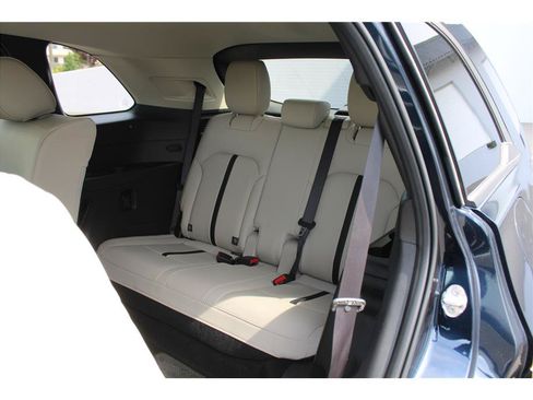 Used 2024 MAZDA CX-90 Plug-In Hybrid w/ Preferred AWD/4WD image 12