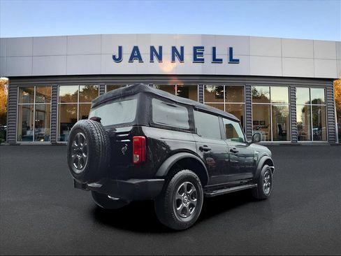 Used 2023 Ford Bronco Big Bend image 5