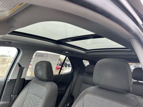 Used 2019 Chevrolet Equinox LT image 24