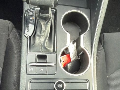 Used 2022 Kia K5 LXS FWD image 20