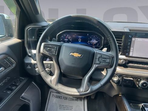 Used 2023 Chevrolet Silverado 1500 High Country AWD/4WD image 13