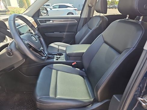 Used 2019 Volkswagen Atlas SE AWD/4WD image 2