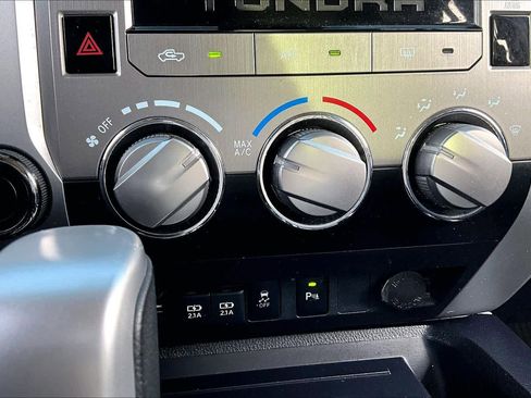 Used 2021 Toyota Tundra SR5 w/ Trail Edition image 35