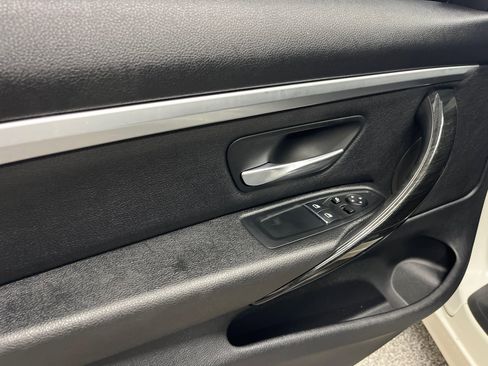 Used 2019 BMW 430i Coupe w/ M Sport Package image 21