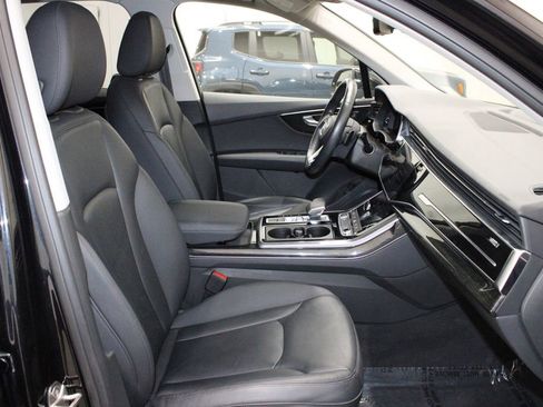 Used 2021 Audi Q7 2.0T Premium w/ Convenience Package image 18