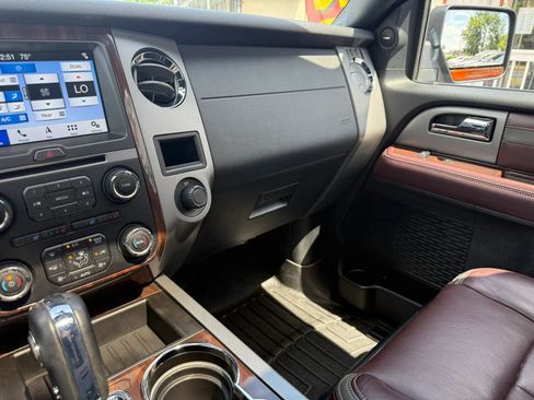 Used 2016 Ford Expedition EL Platinum AWD/4WD image 34