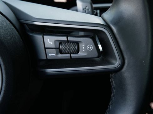 Used 2020 Porsche 911 Carrera S image 11