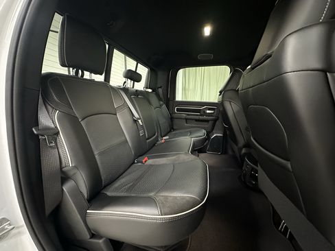 Used 2026 RAM 2500 Laramie AWD/4WD image 17