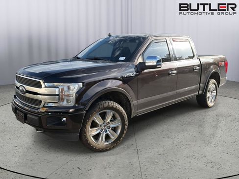 Used 2018 Ford F150 Platinum w/ Equipment Group 701A Luxury AWD/4WD image 2