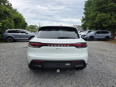 Used 2023 Porsche Macan Turbo AWD/4WD image 7