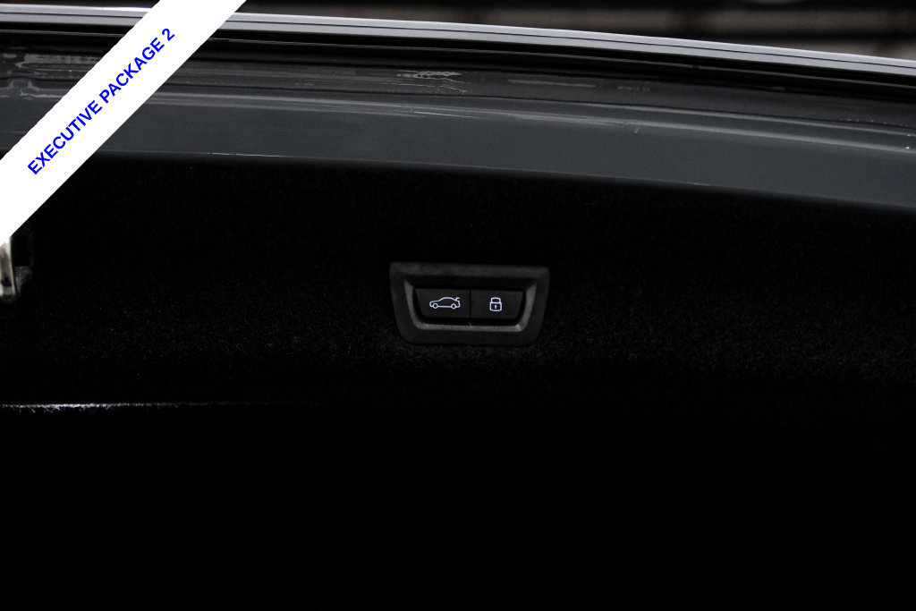 Used 2023 BMW i7 xDrive60 AWD/4WD image 66