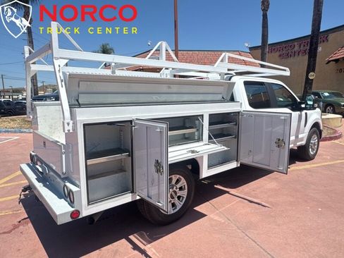 Used 2022 Ford F250 XL w/ STX Appearance Package image 3