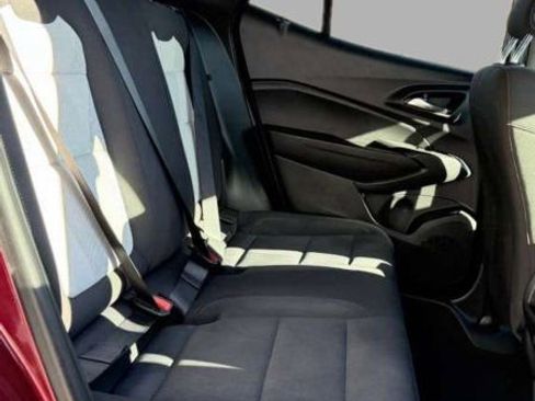 Used 2024 Chevrolet Trax RS image 33