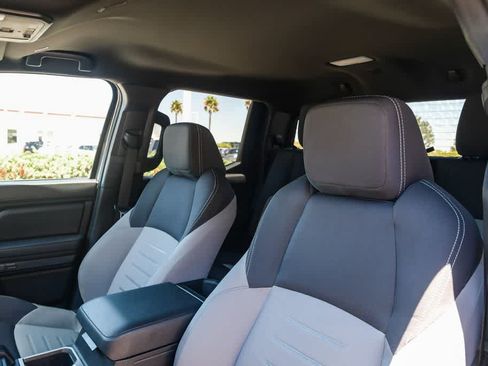 Used 2025 Toyota Tacoma TRD Off-Road AWD/4WD image 19