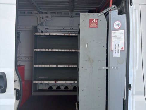 Used 2018 RAM ProMaster 2500 image 15