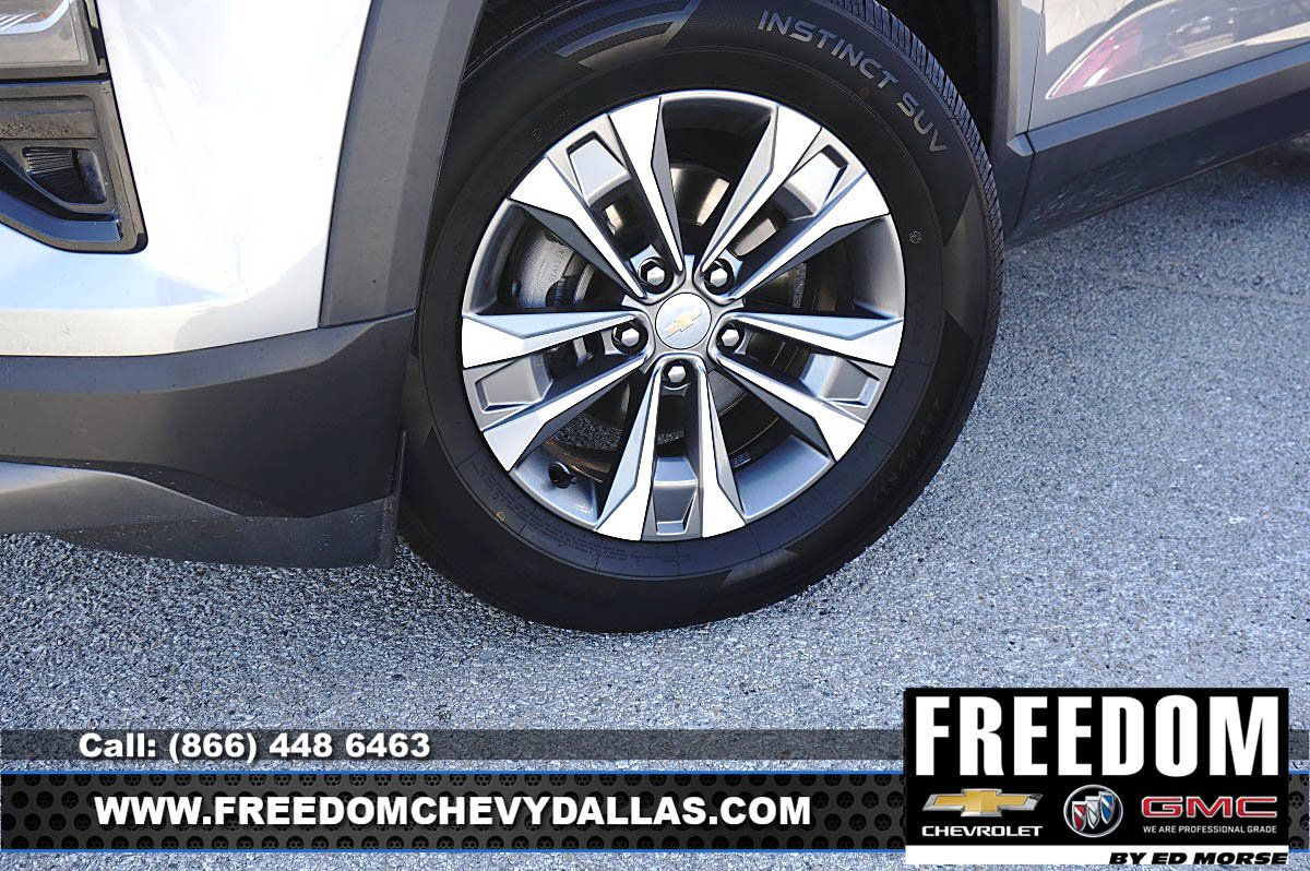 Used 2025 Chevrolet Equinox LT w/ Convenience Package II FWD image 43