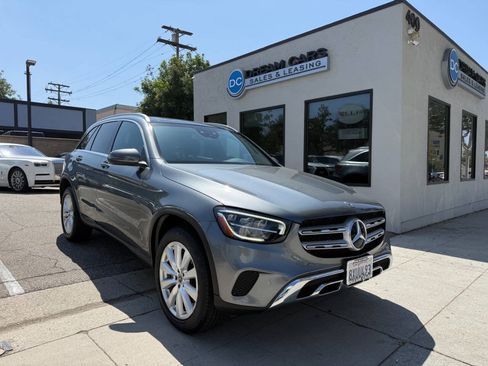 Used 2020 Mercedes-Benz GLC 300 image 3